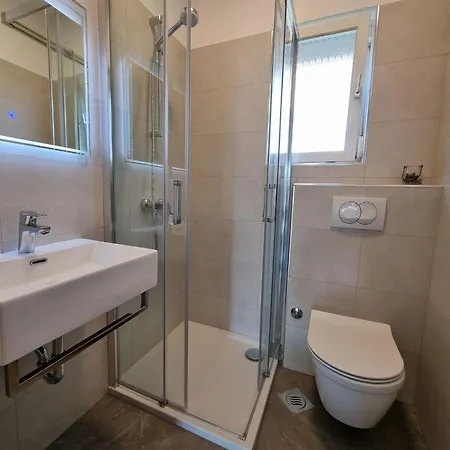 Fuer 4 Personen- 100m Vom Entfernt By Interhome Apartman *